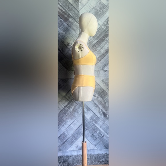 L*SPACE NWT JESS TOP in GOLDEN HOUR - Picture 8 of 15